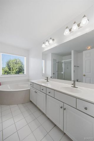 1900 Old Hickory Court, Arnold, MO 63010