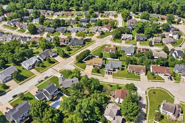 1900 Old Hickory Court, Arnold, MO 63010
