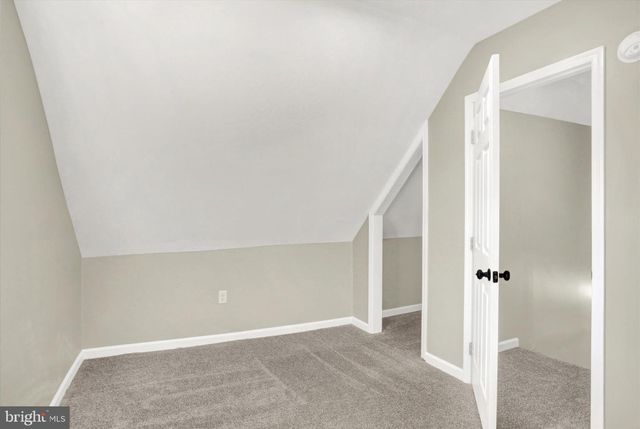15 PEAR AVE, Manchester, PA 17345