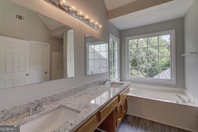 3461 Rock Creek Drive, Rex, GA 30273