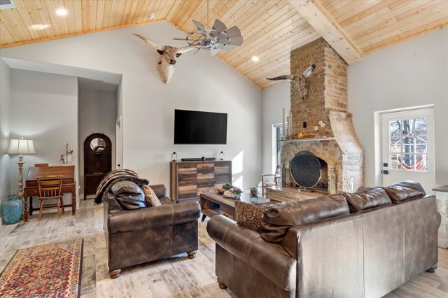 8291 State Highway 198, Mabank, TX 75156