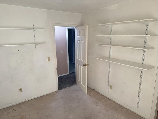 2127 S Pearl Street, Janesville, WI 53546