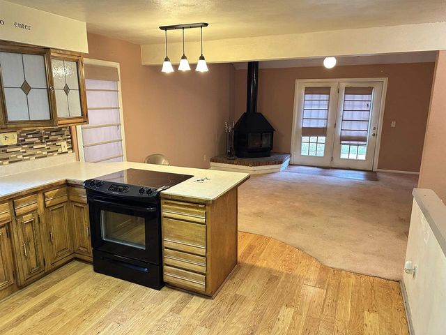 2127 S Pearl Street, Janesville, WI 53546