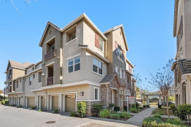 1117 Rock Avenue, San Jose, CA 95131