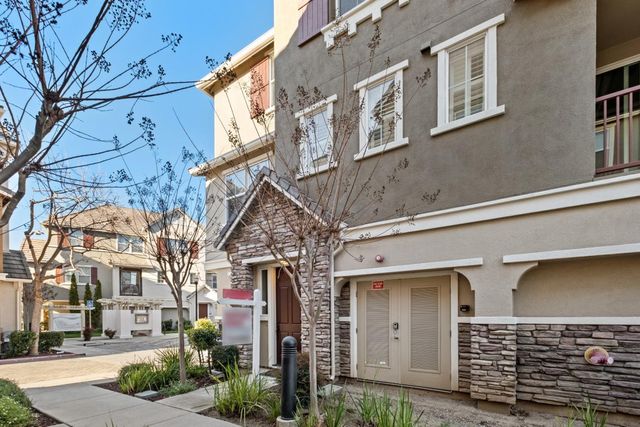 1117 Rock Avenue, San Jose, CA 95131