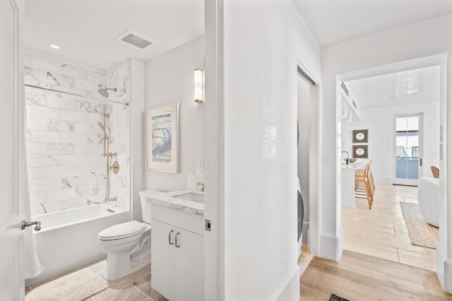 27 Admiralty UNIT 201, Inlet Beach, FL 32461