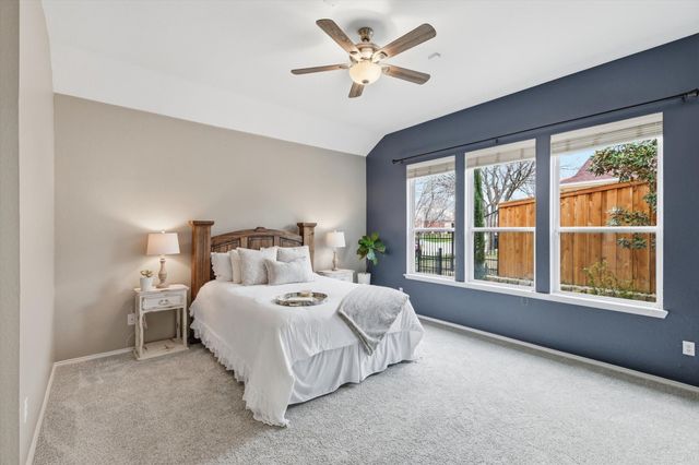 4201 Little Bend Court, Fort Worth, TX 76244