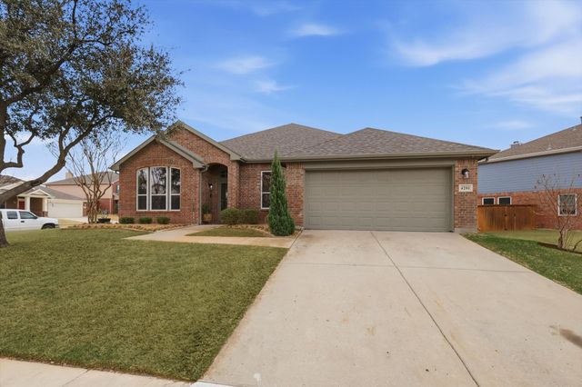 4201 Little Bend Court, Fort Worth, TX 76244