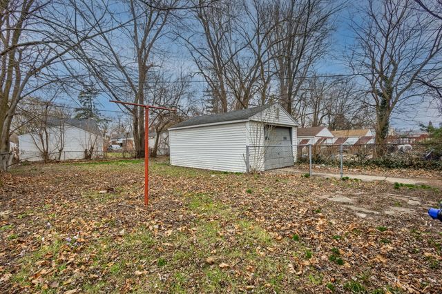 20267 Ashton Avenue, Detroit, MI 48219