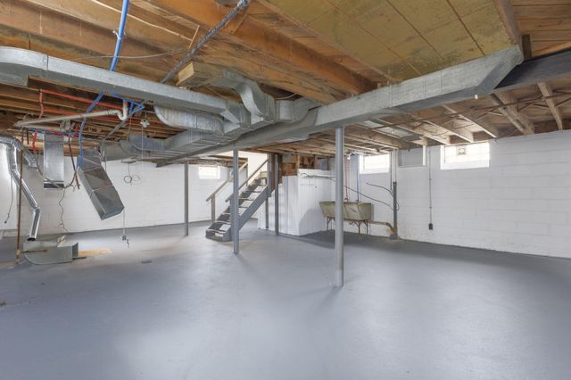 20267 Ashton Avenue, Detroit, MI 48219