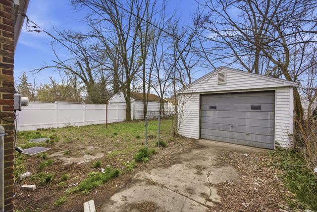 20267 Ashton Avenue, Detroit, MI 48219