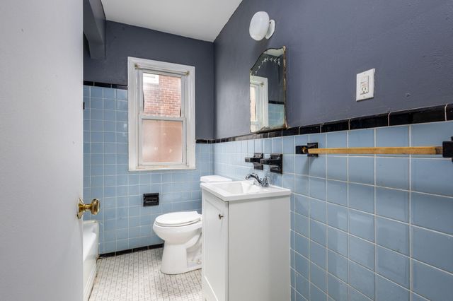 20267 Ashton Avenue, Detroit, MI 48219