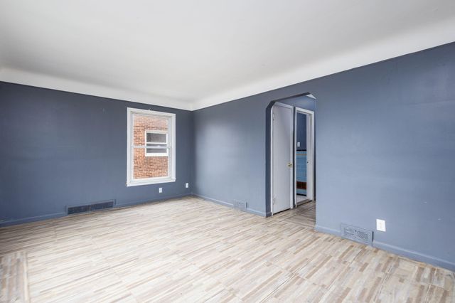 20267 Ashton Avenue, Detroit, MI 48219