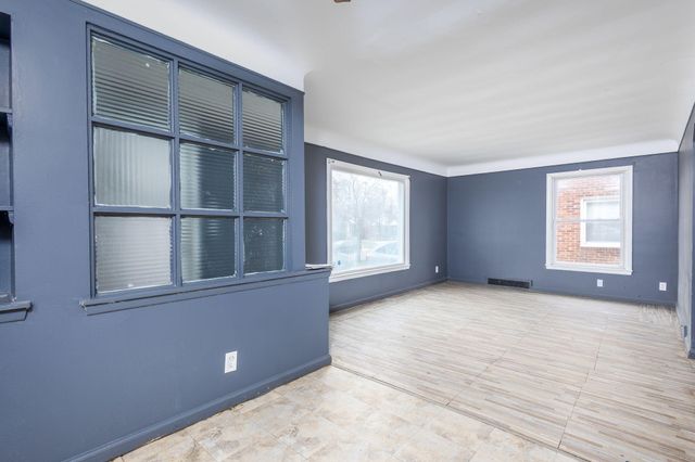 20267 Ashton Avenue, Detroit, MI 48219