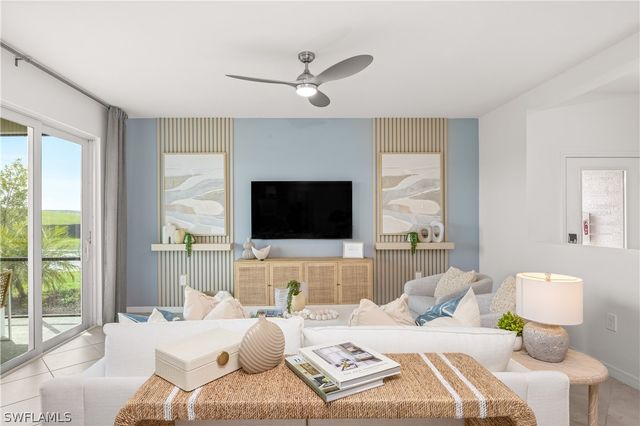 20550 Hazelnut CT S 1811, Lehigh Acres, FL 33936