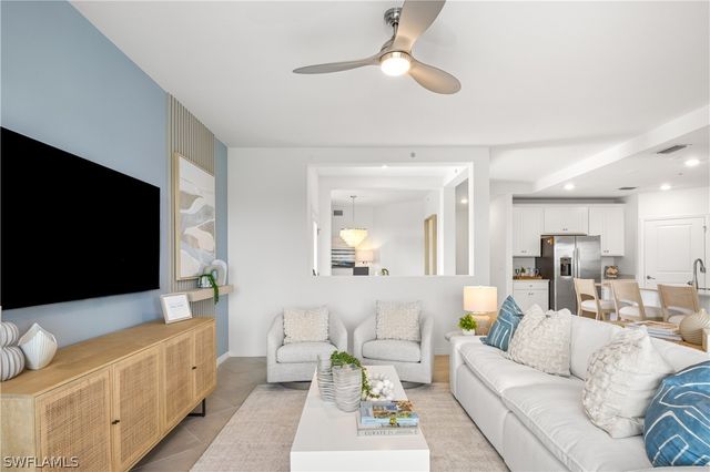 20550 Hazelnut CT S 1811, Lehigh Acres, FL 33936