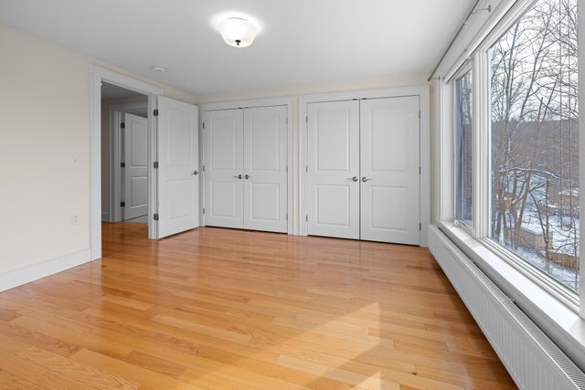 38 Ozzy Lane, Hartford, VT 05001