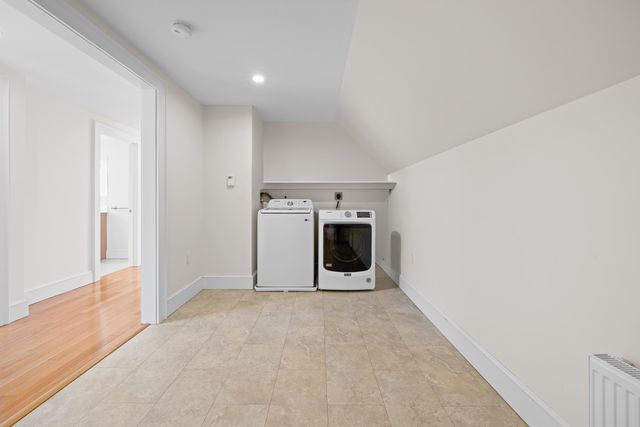 38 Ozzy Lane, Hartford, VT 05001