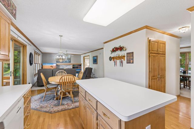 19015 31st Avenue N, Plymouth, MN 55447