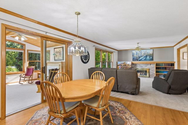 19015 31st Avenue N, Plymouth, MN 55447