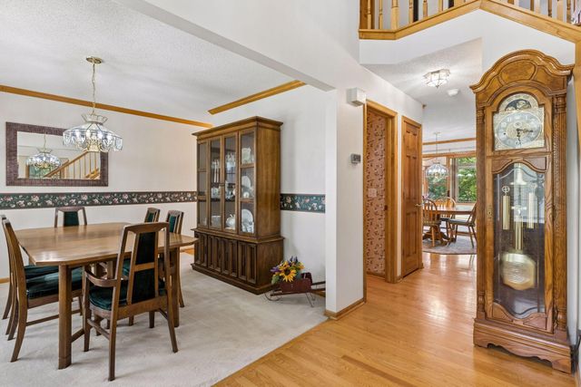 19015 31st Avenue N, Plymouth, MN 55447