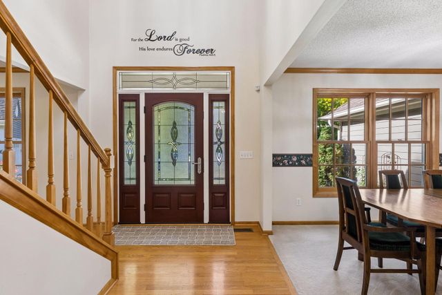 19015 31st Avenue N, Plymouth, MN 55447