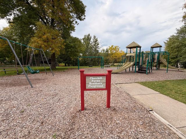 19015 31st Avenue N, Plymouth, MN 55447