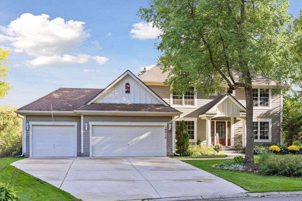 19015 31st Avenue N, Plymouth, MN 55447 — photo 2
