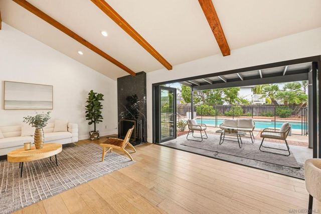 802 Santa Hidalga, Solana Beach, CA 92075
