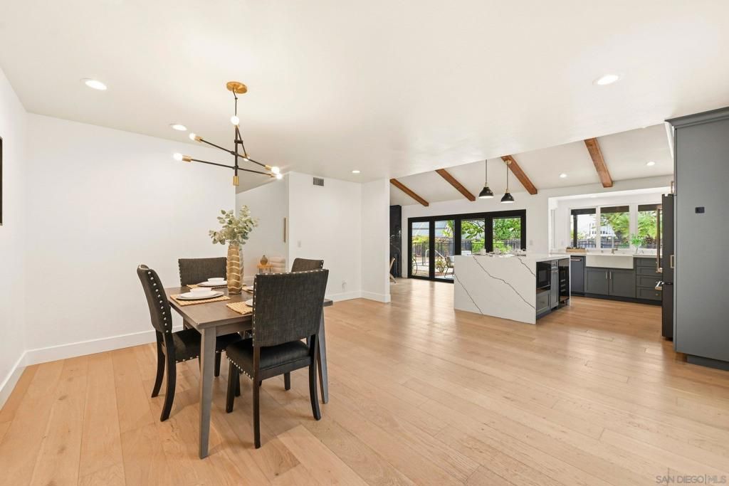 Image 18 of property listing at 802 Santa Hidalga, Solana Beach, CA 92075