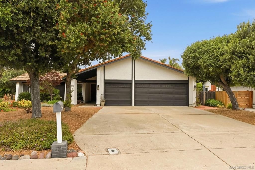 Image 33 of property listing at 802 Santa Hidalga, Solana Beach, CA 92075
