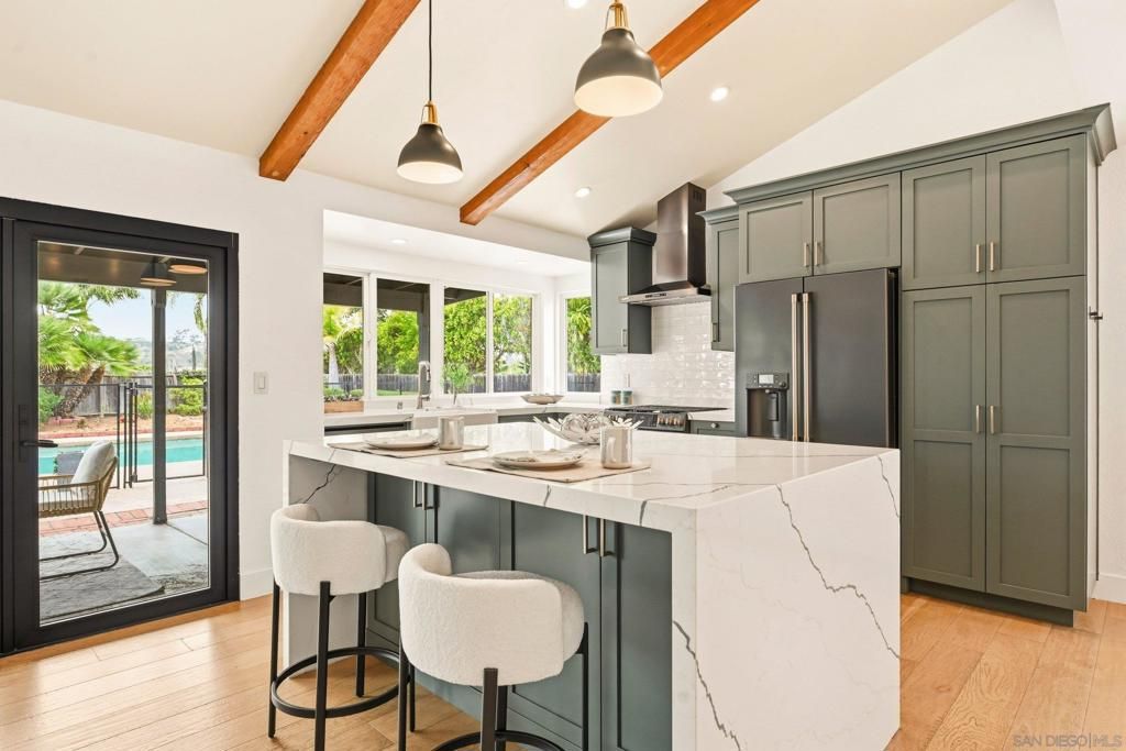 Image 8 of property listing at 802 Santa Hidalga, Solana Beach, CA 92075