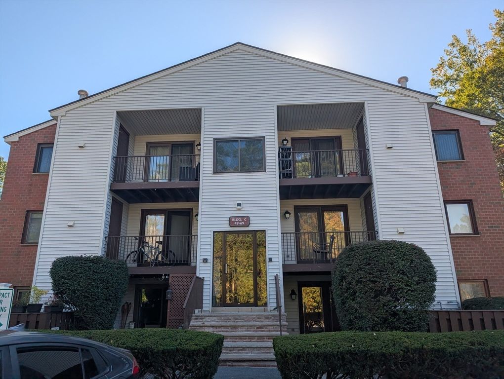 189 Littleton Road 66, Chelmsford, MA 01824