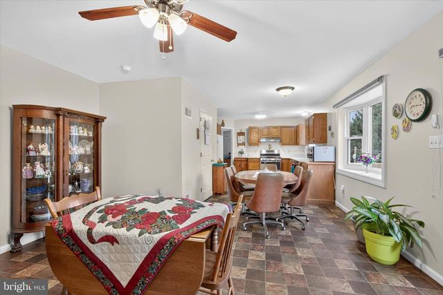 213 E 6TH ST, Lititz, PA 17543