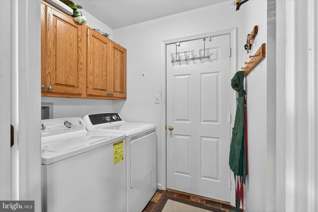 213 E 6TH ST, Lititz, PA 17543