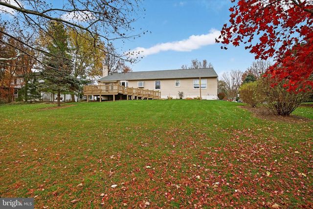 213 E 6TH ST, Lititz, PA 17543