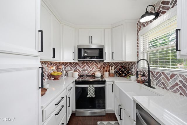 326 Oak Haven Drive, Kingsport, TN 37664