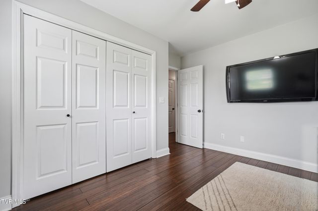 326 Oak Haven Drive, Kingsport, TN 37664