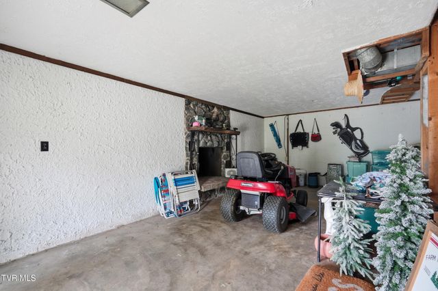326 Oak Haven Drive, Kingsport, TN 37664