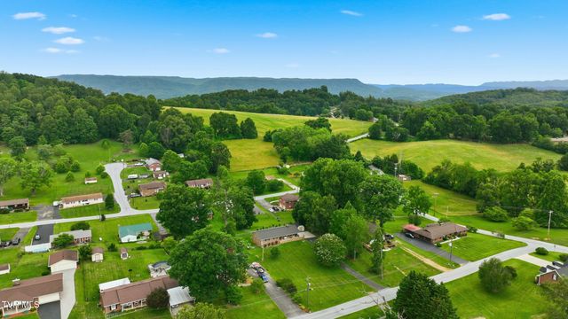 326 Oak Haven Drive, Kingsport, TN 37664