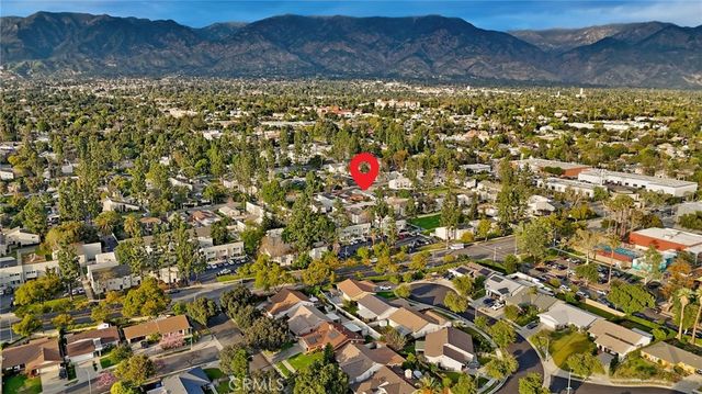 70 W Claremont St, Pasadena, CA 91103