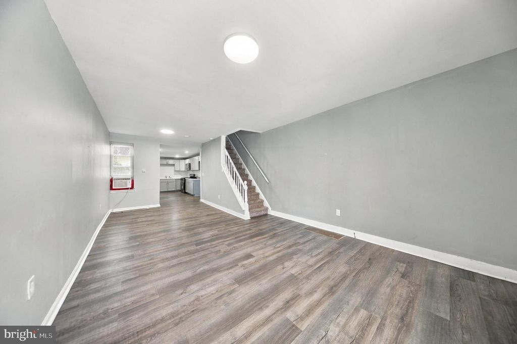 1435 EDGMONT AVE, CHESTER, PA 19013 — photo 3