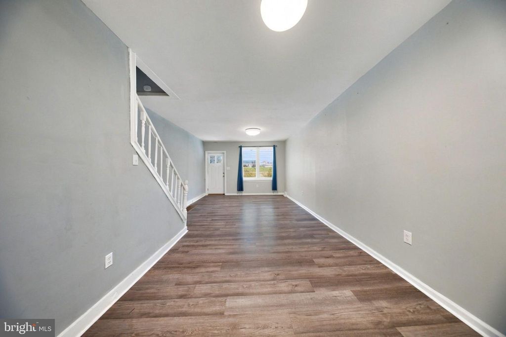 1435 EDGMONT AVE, CHESTER, PA 19013 — photo 5