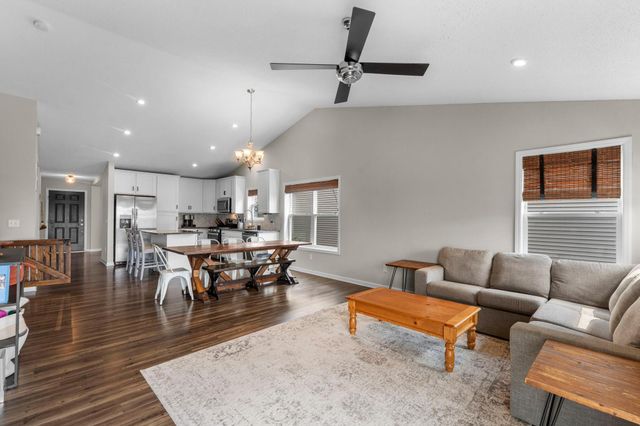 13835 Adelle Avenue, Rosemount, MN 55068
