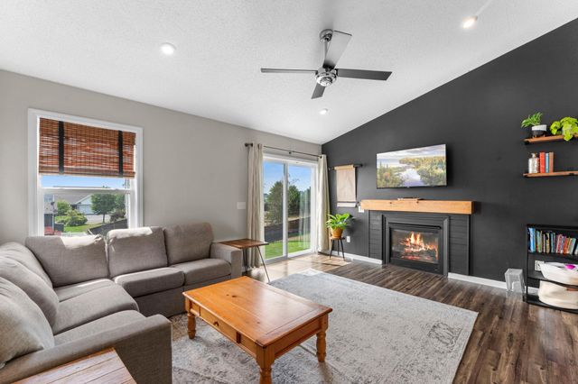13835 Adelle Avenue, Rosemount, MN 55068