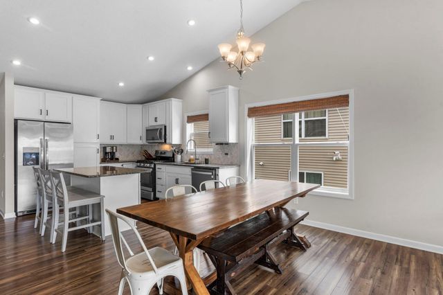 13835 Adelle Avenue, Rosemount, MN 55068