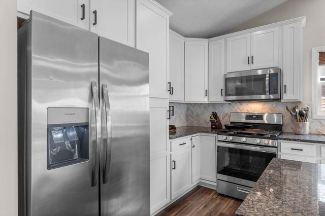 13835 Adelle Avenue, Rosemount, MN 55068