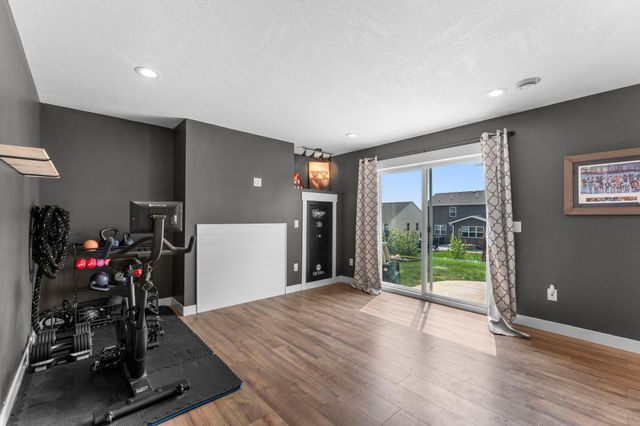 13835 Adelle Avenue, Rosemount, MN 55068