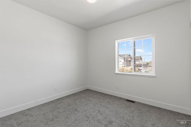 581 Gemini Ct, Twin Falls, ID 83301