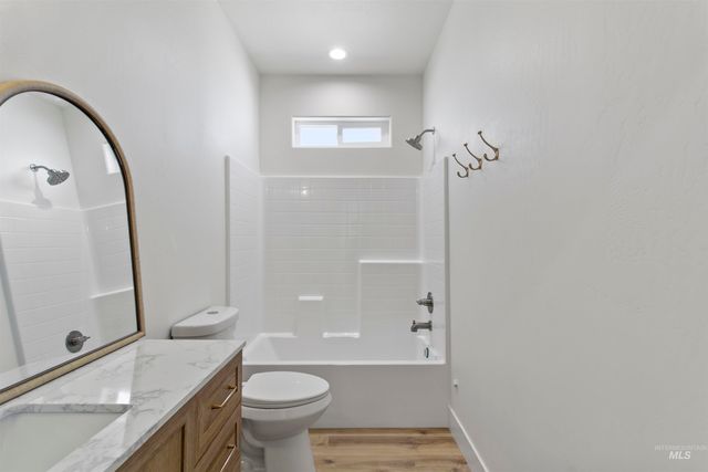 581 Gemini Ct, Twin Falls, ID 83301